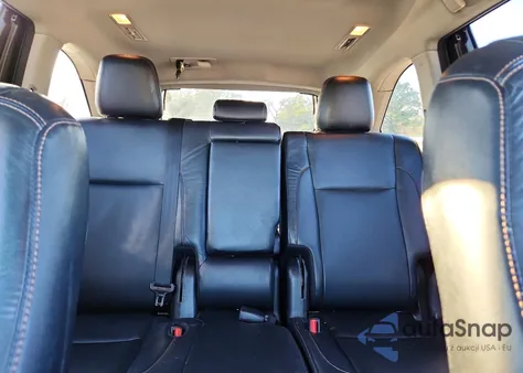 2018 Toyota Highlander Se from USA, damaged, VIN 5TDKZRFH5JS550082